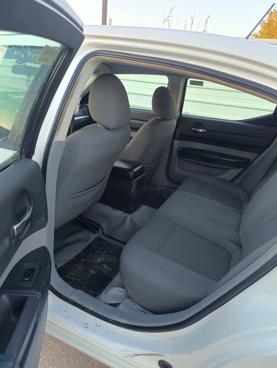 السلام وعليكم جارجر كندي  2008 متوم 2010 رقم شمالي مكفوله گير محرك گص سرقه كفاله 55وبيه مجال
***********
