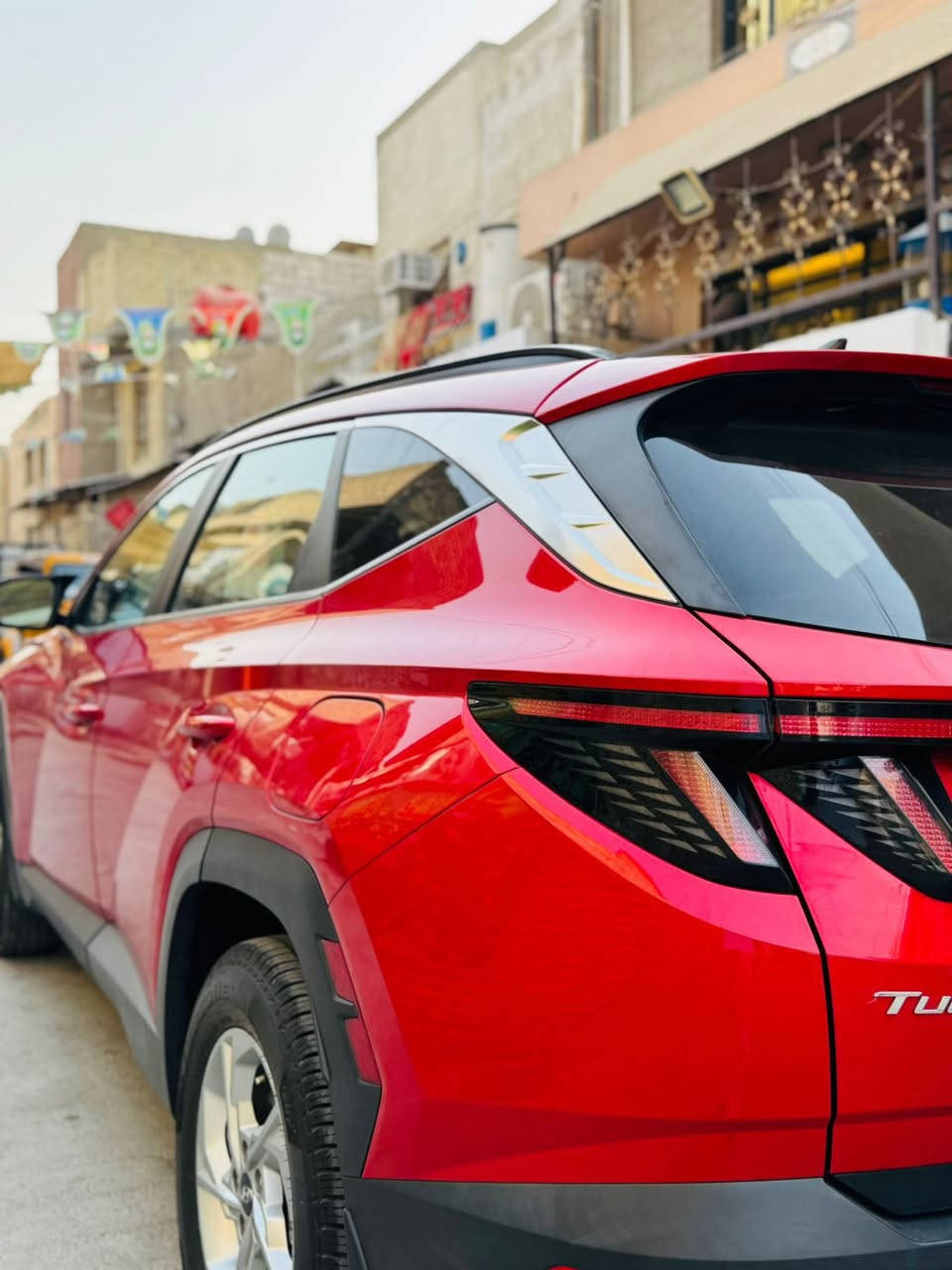 السلام عليكم 
للبيع توسان 2022 
وارد امريكي SEL

🔹كلين تايتل 

محرك 2500
تشغيل عن بعد 
بصمة تشغيل و بصمة أبواب 
اشاير بالمري 
كرسي السائق كهرباء 
وبقية التفاصيل موجودة كاملة 
ماشية 75،000 ميل 
محرك جديد 
رقم بغداد 
سعر 195 وبيها مجال 
الموقع - بغداد 
للاستفسار الاتصال 
***********
