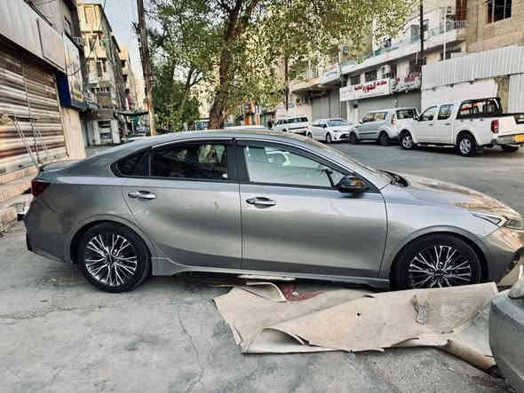 للبيع كيا فورتي 2022 جيتي لاين امريكي
صور الحادث والسونر داخل منشور 
العنوان بغداد الكراده
السعر 145$ 
***********
موصفات جيتي لاين فول مواصفات معروفه
ماشيه 67 كيلو حقيقي وليس ميل 
🛑سلايت
🛑بصمة تشغيل ابواب وصندوك بصمة .
🛑شحن وايرلس
🛑محرك 2000 دوش بدون دوانز علبانزين العادي.
🛑كاميره  خلفية دوارة.
🛑رادارات 360 درجة ( امامي جانبي خلفي) .
🛑رادارات خلفية توقف ذاتي مانع اصطدام.
🛑كشن جلد اسود جيتي لاين مطرز بعلامة جيتي 
🛑مانع التصادم الامامي والخلفي.
🛑تحكمات ستيرن 4 جهات فول.
🛑ثلاث وضعيات قيادة (ايكو-سبورت-سمارت).
🛑مثبت سرعة ذكي ( التحذير عند مغادرة المسار ).
🛑بدون كيبل يربط التلفون واير ليس و GPS.
🛑ويل كب 17 جيتي لاين بلادي.
🛑نظام الصوت  سبورت هارمن  عدد السماعات 8. فول صوت 😍
🛑ستيرن حرف D جيتي لاين.
🛑سقف اسود داخل اسود.
🛑لايت فراشة اصلي  زينون ابيض عالي وناصي.
🛑اضواء ترحيب عند الاقتراب.
🛑 بك لايت ليد وسكنات لد.
🛑اشاير بلمراية.
🛑نقطة عمياء.
🛑كير توماتيك .
🛑كامرة امامية تحديد مسار وقيادة الية.
🛑السياقة على خطوط الشارع
🛑مانع انزلاق نظام التركشن.
🛑تبريد ثلج شاشة دبل فريز  منفصل.
🛑فتح الصندوق الذكي عند الاقتراب.
🛑مثبت سرعة ذكي ( التحذير عند مغادرة المسار ).
🛑تدعم نظام الابل كار بلي والاندرويد اوتو بدون كيبل.
🛑يربط التلفون واير ليس و GPS.
