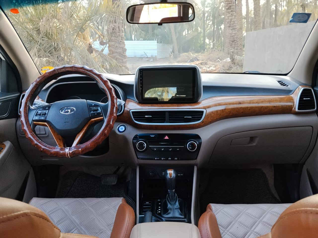 السلام عليكم توسان موديل 2019 كفاله عامة ماشيه 80 الف
رقم بغداد محرك 2000 المواصفات فول ١/١ عدا البنراما
مكاني بابل للاستفسار ..***********
