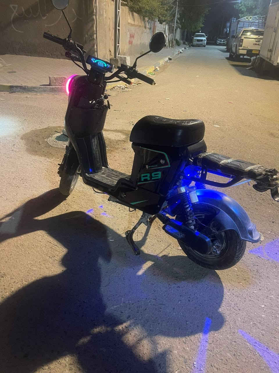 R9كفاله من الزلغ كربائيات كلهه شغاله بك بصمه وسويج سرعه فول ***********سعر350وبيه مجال
