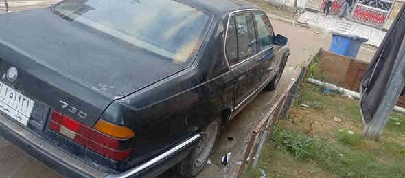 السلام عليكم 730 محرك 35 مفتوح رقم بغداد سنويه لل 27 بأسمي احولك شوكت ما تريد السياره ينرادلها ترتيب امانة الله لا اغشك ولا شي تجي تشوف السياره تقتنع بيها ما اقتنعت تتغده يمي وتروح السياره جبة المحرك مالتها بيها نضوح بدلتها مرتين والي ما يخافون الله يحطولي مو اصليه تبريد مو شغال اني رجال عسكري ماعندي امكانية اصرف عليها بسبب الظروف تجيني واكلك شبيها مابيها سياره گرفتها تخبل تصير من نصيبك اشوفك عليها الخير وتتهنى بيها سبب البيع اعتازيت واريد ابيع ابسعره 45 وبيها مجال مكاني بابل قضاء المسيب ناحية الاسكندريه مجمع حطين رقمي ‏‪***********‬‏ اتصل وبيك خير وادلل
