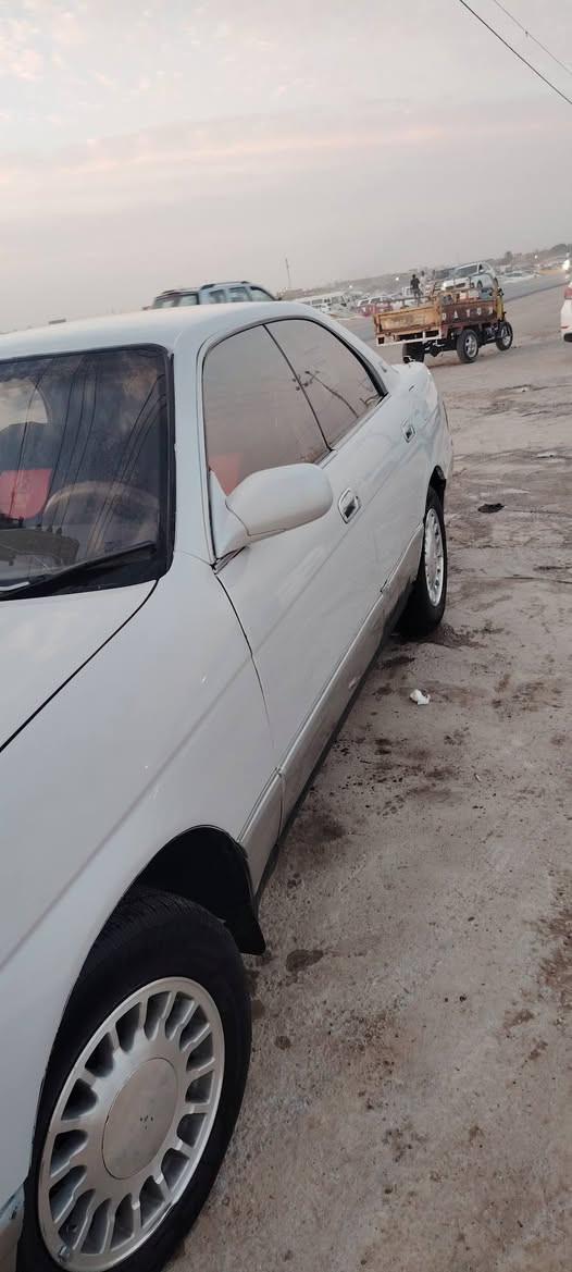 اخوان بطه موديل 94 سياره مقفوله مسبوقه جماليه السياره سياره تخنتاير حداديه تبريد  سياره مال جناي سعر مالتها 55 والشراي بخدمته بيها مجال رقم بغداد مكاني واسط شراي يتصل وبخدمته ***********
