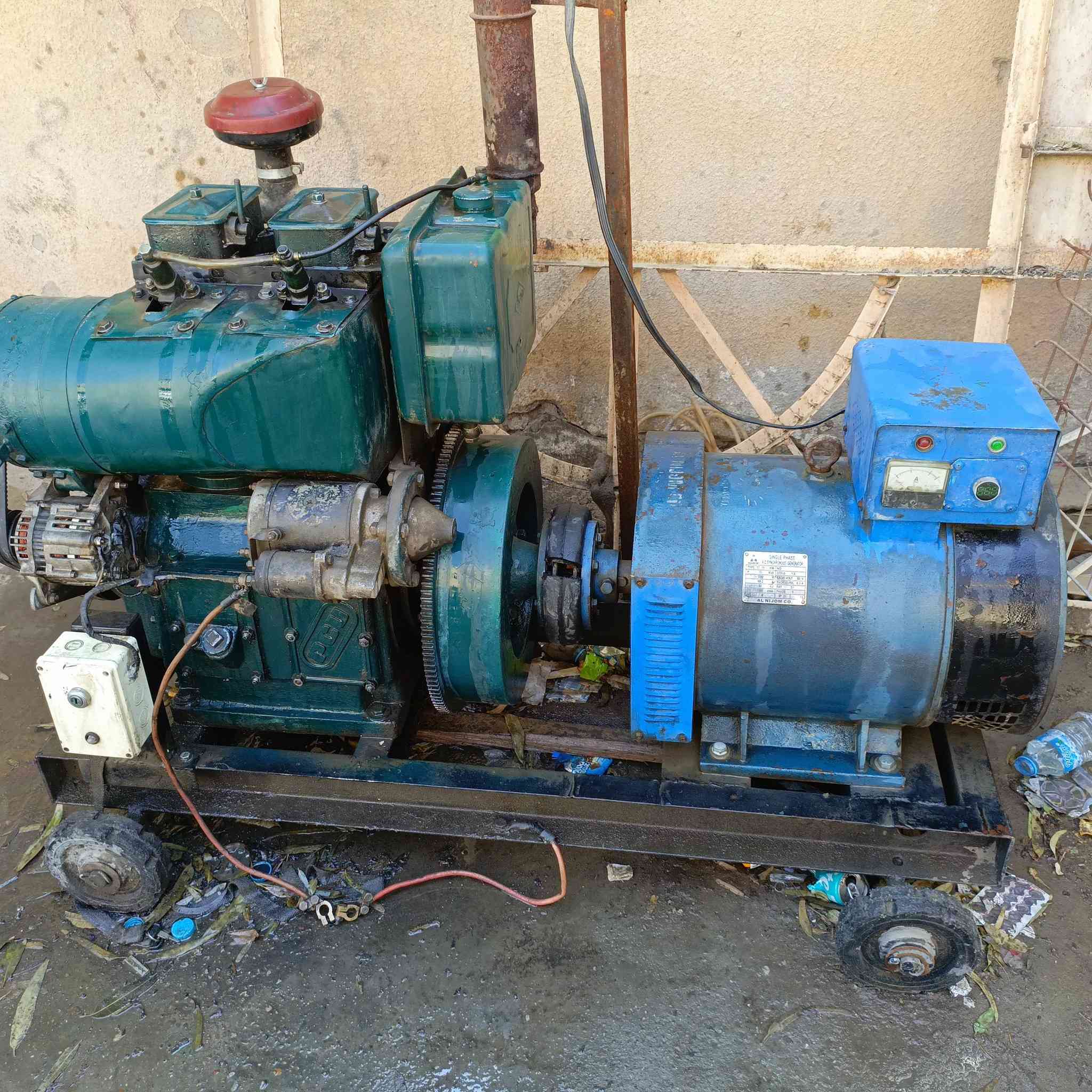 السلام عليكم مولد للبيع 30امبير بستمين صنكر للاستفسار على هذا الرقم ***********
