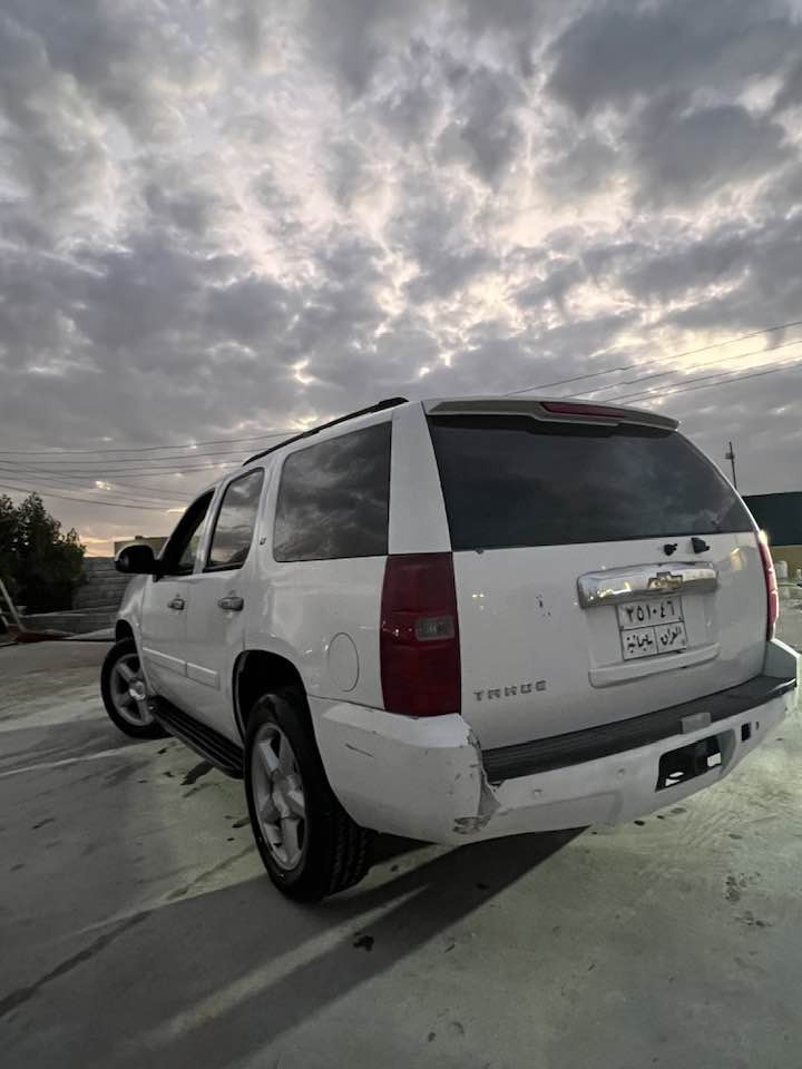 السلام عليكم 
تاهو ادوات ادوات موديل ٢٠٠٩ LT مكفولة من الگصة والسرقة والعشائر مكينة وگير مكفولات 
السعر ٨٥ وبيها مجال للشراي 
العنوان البصرة 
للتواصل ***********
