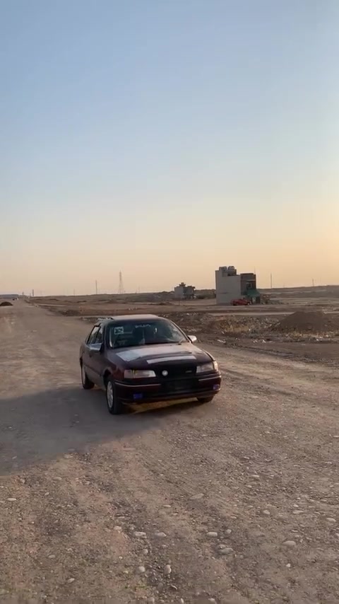 مۆدیل 93
مەکینە 20
تۆماتیک 
جام کارەبای سلایت کارەبای
بیلادی تەبرید و کوشن هیتەرە بەس کار ناکا 
سبوغ عامە سەقفی شتی پی کەوتوە
لایت و کارەبای مەزبووتە
سەنەوی مانگی 6 /2025 بەسەرچوە
هەیکەلیش لەبەر چاوانە 
4 وەرەەش غرامەی لەسەرە 
32 معامەلە 
***********
