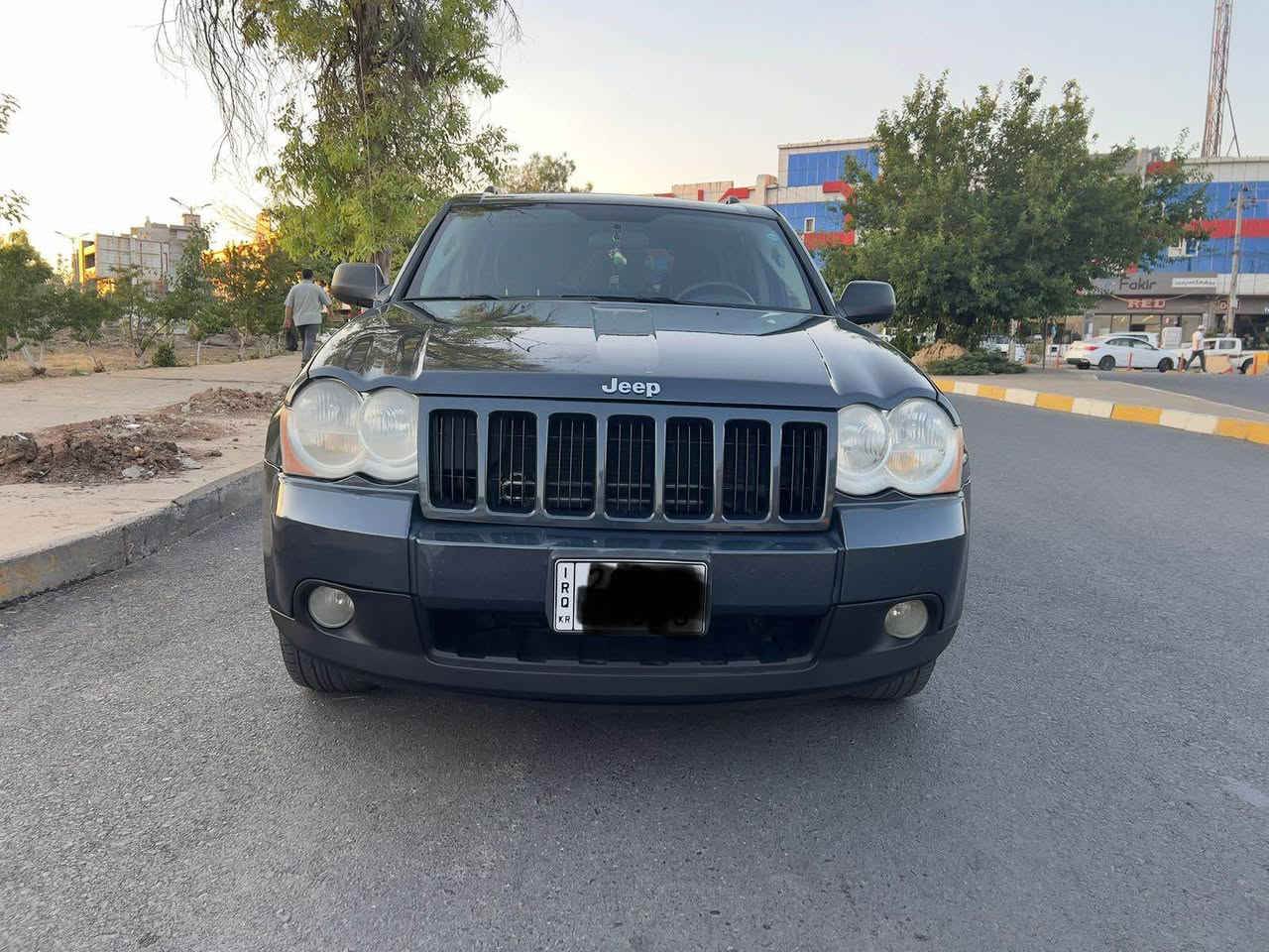 سەرەتا بە ناوی خوا  jeep 2008
سەیارەکە هیچی پێوە نیە مەسرەفی هیچ نیە گیرو مەکینە و هەموو گیانی بەشەرت . مۆسەفات بەس کوشن جڵد و شەخال نیە . هەتا بڵێی سەیارەکە جوانە *********** السليمانية, العراق
