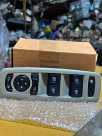 قطع غيار رينو • داستر • خدمة توصيل