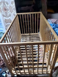 سرير طفل • نظيف ١٠٠٪ • بعقوبة الجديدة