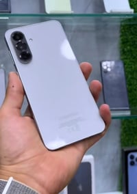كلاكسي A56 • ٨ جيجا 5G • الزعفرانية