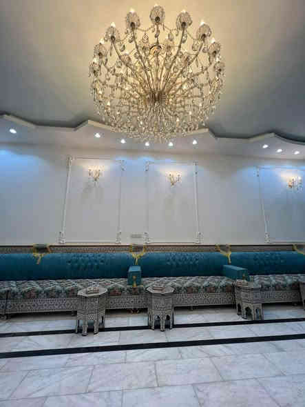 تم وبحمد الله أنجاز بيت الأخ (علي الغزالي )في حي الجامعة صبغ جداران و جبس بورد والحدادية ديكورات أياد الخالدي جهزة المواد اصباغ جوتن - النجف  اللؤلؤة الذهبية لتجارة مواد البناء والديكور ***********
