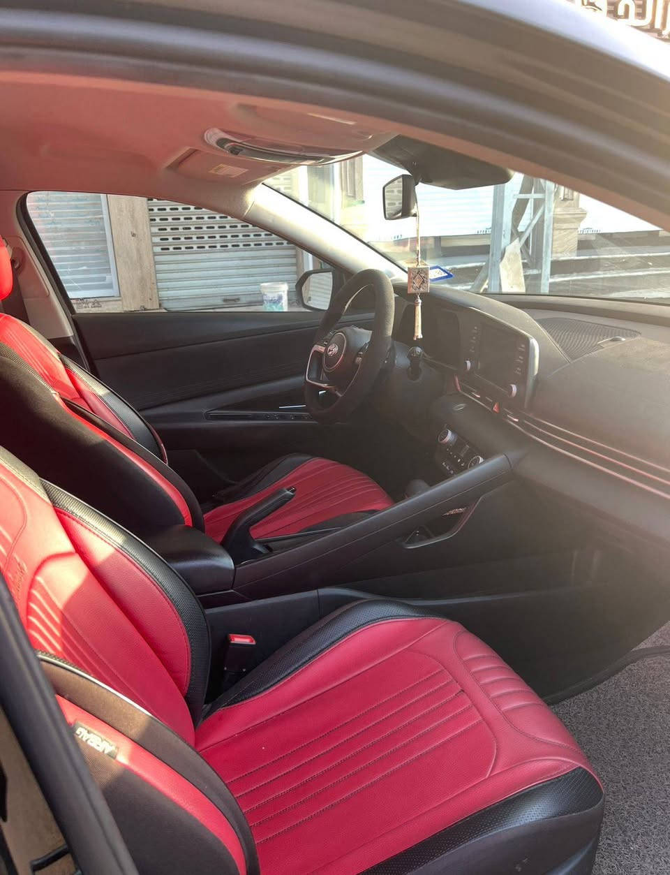 السلام عليكم 
النترا 2023وارد امريكي معوقين
صور الحادث بلمنشور +سونار 
ماشيه 12الف وقابله الزياده 
مكينه كير تبريد خير من الله
شادلها ويل ويلاتها الاصليه موجوده 
البدي شوف العين 
بارد بالباب جها العبري والباب الورا شبر بشبر 
كهربائيات كلها شغاله
دواخل كلش حلوه دوشمه
مكينه 2000
رقم بصره انكليزي سنويه لل29
مكان السياره جنينه شارع سوك 
سعر 130قفل قفل 
اتصل على تفاصيل مو على سعر 
رقم ***********واتساب البصرة, العراق
