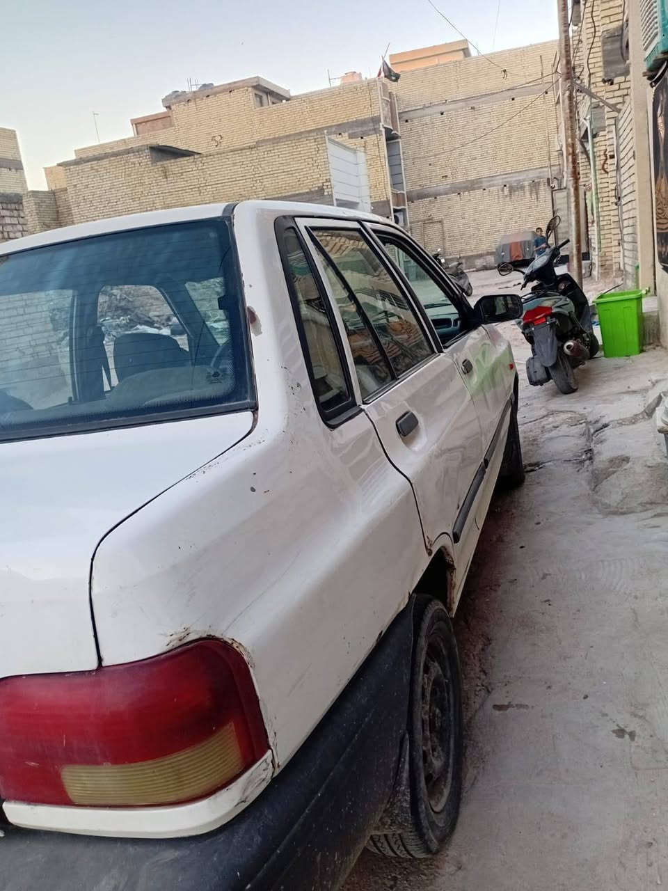 سايبه موديل2009نضيفه نوعه خصوصي ابيض مابيه اي ضربه سعره30الهاتف***********
