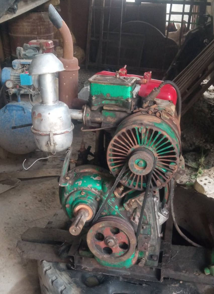 مولده هنديه للبيع
سلف +هندر جاهزه شغاله مال بيت 
السعر ٨٠٠ بيه مجال بسيط 
الحله مركز المدينة 
للاستفسار 
***********
فقط اتصال غير متواجد ع فيس
