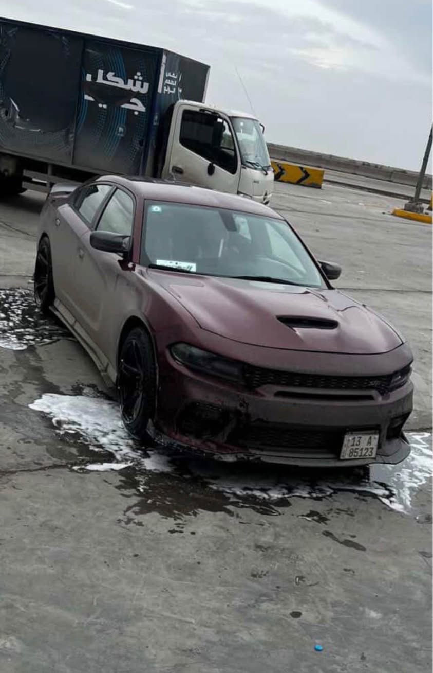 جارجر ١٧ اصل للبيع او مراوس حسب قناعه 
فئه sxt 3600
‏حادث جاملغ وبنيد صور حادث موجوده بيها مكانات صبغ أبيع حزام مكينه وكير وتبريد حداده كله جاهز 
كشنات حضن جلد سياره محدثه وأيد بدي بدون نفخات سياره حلوه مرتبه سعر ١٦٥ بيها مجال بسيط مكاني بصره *********** الزبير, البصرة
