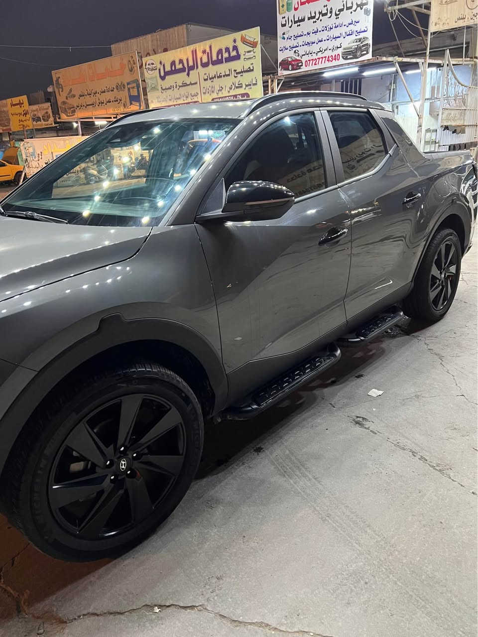 🚗 للبيع: هيونداي سانتا كروز 2023
📍 مكان السيارة: بغداد
📞 للتواصل: ***********

📊 المسافة المقطوعة: 40000 كيلومتر
🛠️ المحرك: 4 سلندر – 2500cc

⚙️ المواصفات:
• فتحة سقف
• بصمة عدد 2
• مقعد السائق كهربائي
• ويل كب
• رادارات 360
• تشغيل عن بُعد
• لايتات LED
• لايتات زينون
• إشارات على المرايا
• تحكم ستيرن جهتين
• كاميرات 360
• شحن لاسلكي
• هاندبريك بصمة
• هيترات بالمقاعد

⚠️ أضرار السيارة:
• وارد أمريكي
• ضرر ضربة خفيفة بالبجم (موضح بالصور المرفقة)
• جميع الوسائد الهوائية (الايرباكات) سليمة ✅ 

📌 تفاصيل إضافية:
• رقم السيارة: أربيل الدولي الجديد
• باسم الشركة – وكالة أو تحويل مباشر 
• لون السيارة: رصاصي غامق (إسمنتي) بغداد, العراق
