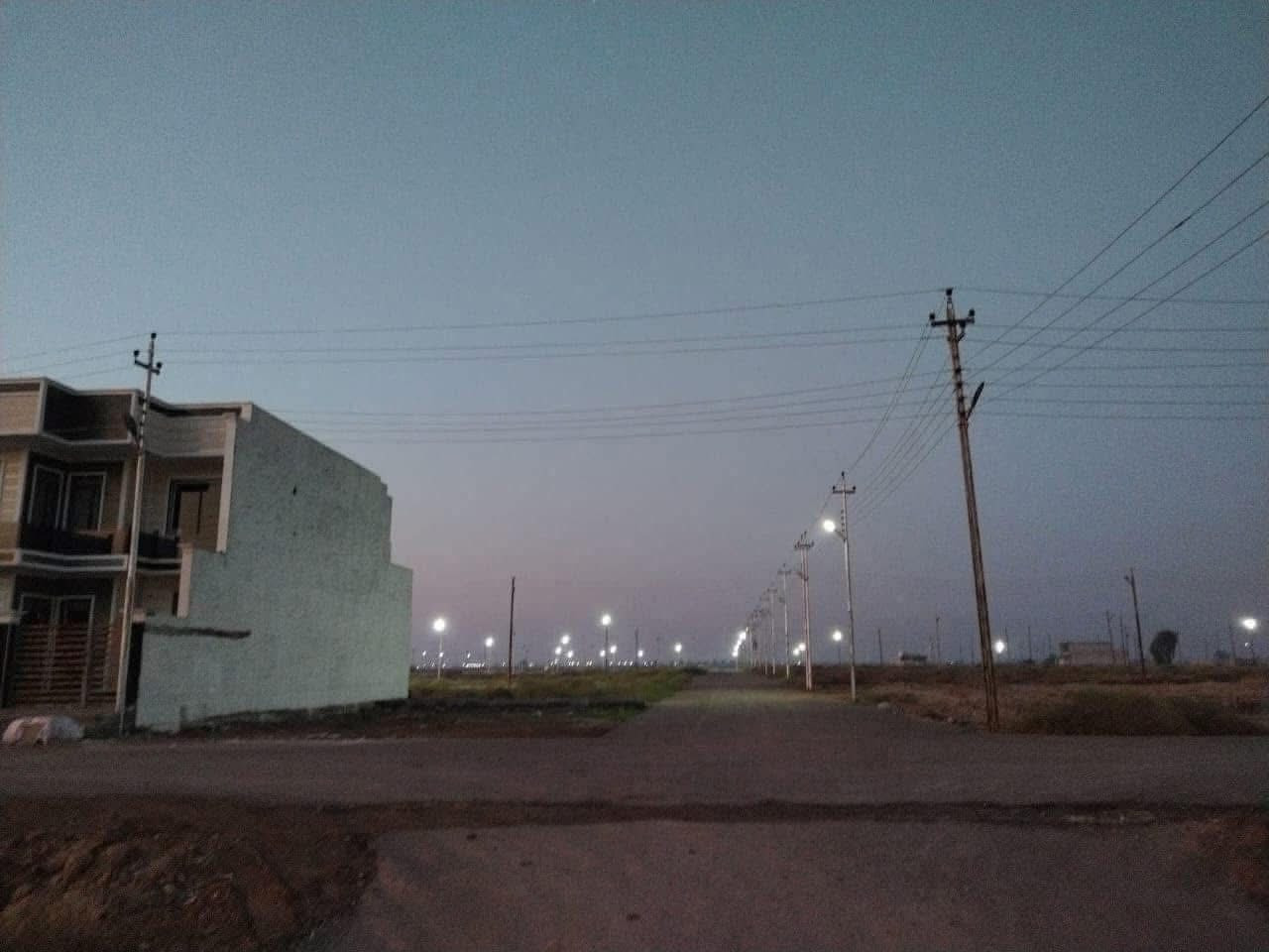 السلام عليكم 
 قطعة أرض في مجمع الفرسان  ( بعقوبة الحديد قرب الجملونات +مجمع الفرسان )
*طابو زراعي سند ٢٥ ملك صرف 
*المساحة (100) متر
بسعر مناسب
*قريبة جداً ع الشارع العام ،   ماء كهرباء تبليط منطقه كامله 

للأستفسار التواصل مع الصفحة أو الأتصال على الرقم: *********** + متوفر واتساب
