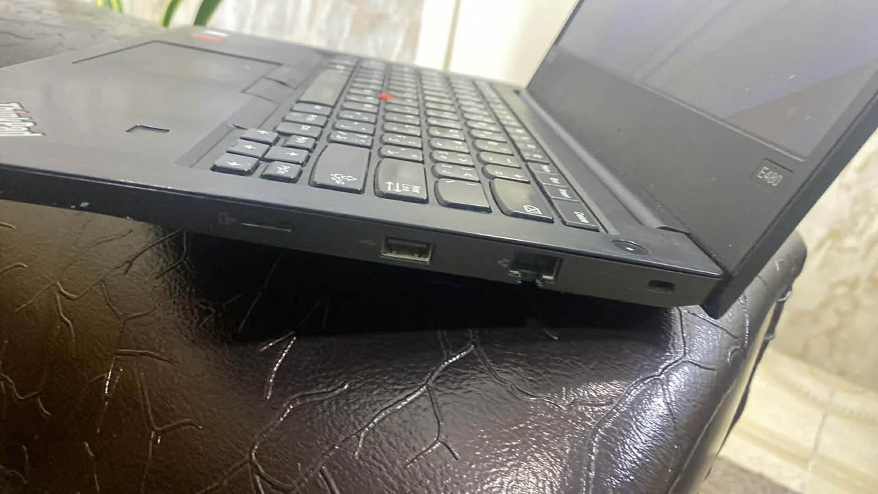 🔥 – Laptop ThinkPad E480🔥  

💻 laptop aka wak nwe waya zor basha bo kare rozhana bo talabay jame3aw yare xafef
⚙️ Intel core i7 8550u  
🎮 Rx 2gb
🧠 8Gb Ddr4
🖥️ 14FHD  anti-glare
💽 SSD 256Gb
✅ Bo marketing 
✅ Qutabe
✅ Program 
✔️sha7ne shareka

💰 nrx: 175$   270,000د.ع (mu3amalayki brayana)  

🔴 tebene: jehazaka amadaya bo fa7su froshtn bas battery 🔋 helaka bashe 1 bo 2 sa3at aka
Gayandne haya bo tawawe iraq

🔥 – للبيع  Laptop ThinkPad E480🔥  

💻 لابتوب قوي ونظيف استخدام شخصي  

⚙️ Intel core i7 8550u  
🎮 Rx 2gb
🧠 8Gb Ddr4
🖥️ 14FHD  anti-glare
💽 SSD 256Gb

✅ للمتاجر
✅ وطلاب الجامعات والمعاهد 
✅ برامج 
✔️ وياها شاحن الشركة

💰 السعر : 175$ 270,000دع (قابل للتفاوض ويا الجاد)  

🔴 ملاحظة: الجهاز جاهز للفحص، والبيع
، البطارية يكفي ساعة ساعتين استخدام متوسط واكو توصيل لكافة العراق السليمانية, العراق


**إذا كنت صاحب هذا الإعلان وتريد حذفه لأي سبب، رجاءا أرسل رسالة إلى الدعم الفني**