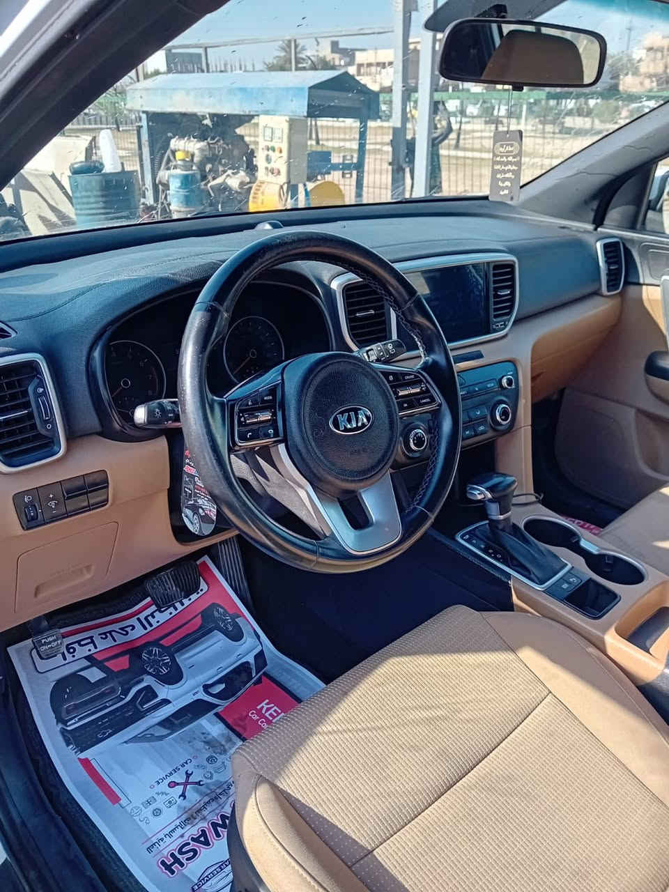 السلام عليكم
سبورتج موديل ٢١ مكفوله كفاله عامه نضيفه كلش مال بيت 
تخم تاير جديد ماشية ٩٤ الف بعد معروفه مواضفات لسبورتج  السعر ٢٠٧ غير متواجد ع فيس 

العنوان ابو الدشير 
***********
ملاحضة خدش بسيط بالدعاميه
