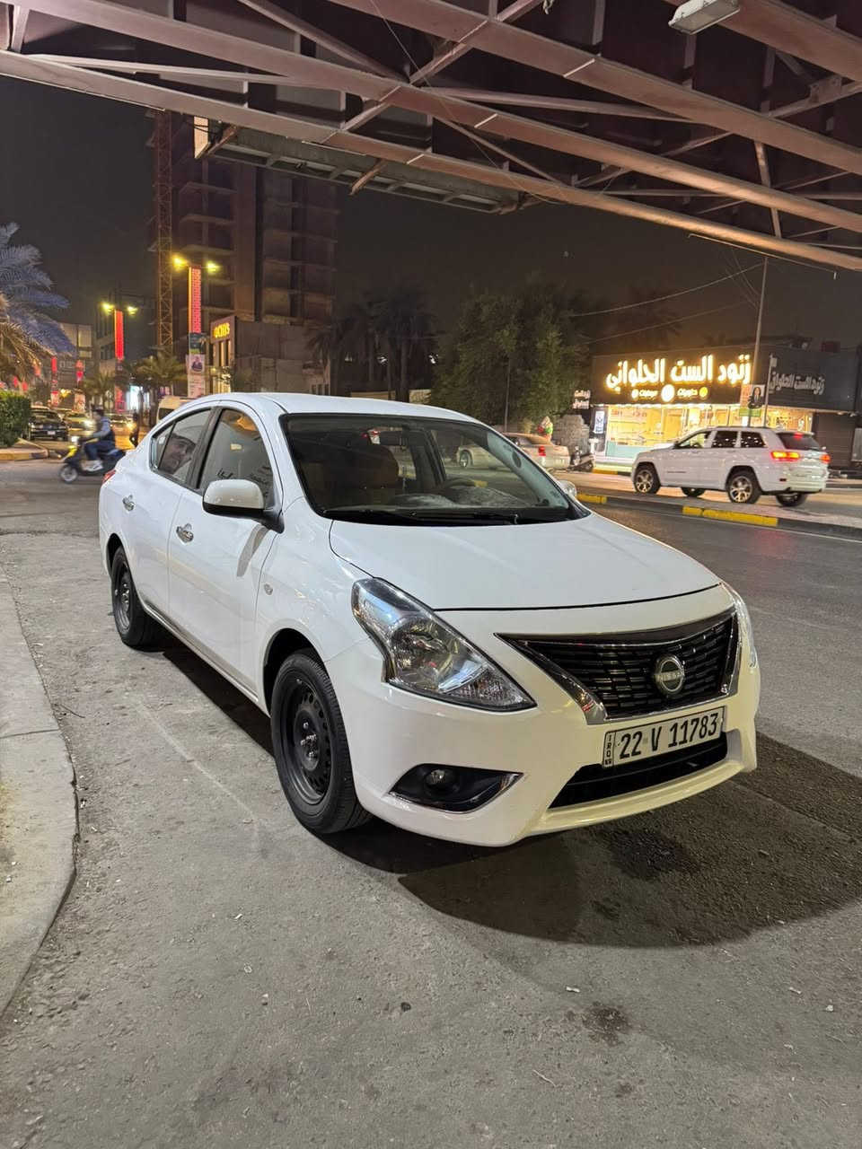سلام عليكم نيسان سني مديل 2024سياره جاهزه وجديده جيس السياره ما نقصه برقي لا مشتغله تكسي ولا ماشيه هواي بيه طخه بل دوسه فقط سنويه جديده وعندي وكاله مكانه البصره الهارثه  الستفسار***********
