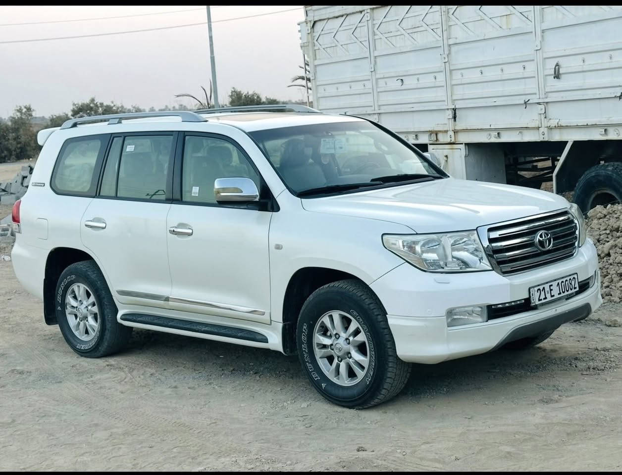 لاندكروز ٢٠١١ ستينيه لبيع  ***********
