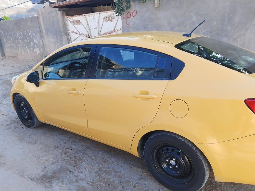 كيا ريو 2015 سياره مكفوله بفط بنيد سياره بسمي 
***********
