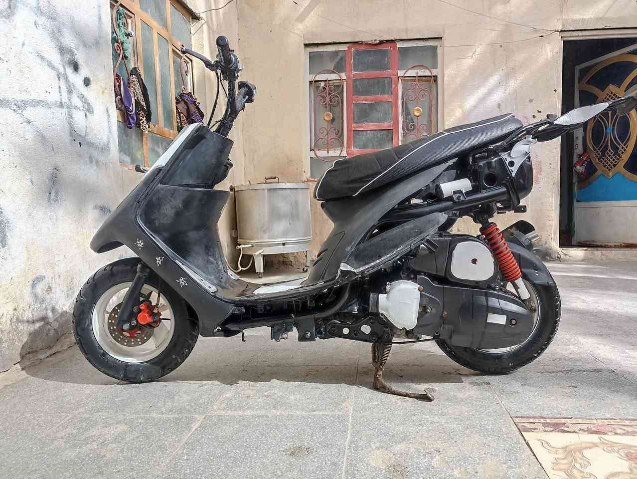 السلام  عليكم ماكس عدله للبيع بوشه 55 شلعه ومعدل برغي ماعوزه شغاله سلف وهندر كفراته كامله ختم واحد وي المكينه والشاصي (بدون سبايدر)مكان ناصريه سوق الشيوخ ‏‪0787 550 3280‬‏ الاتصال وبي واتساب
