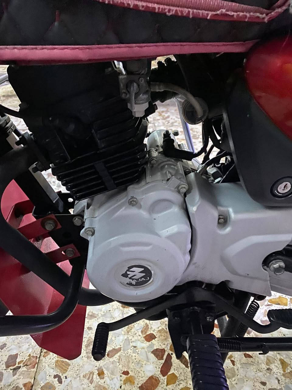 دراجه بوكسرهنديه مديل 2021 مرقمه كامله دراجه كفاله الاستفسار لرقم***********العنوان البصره
