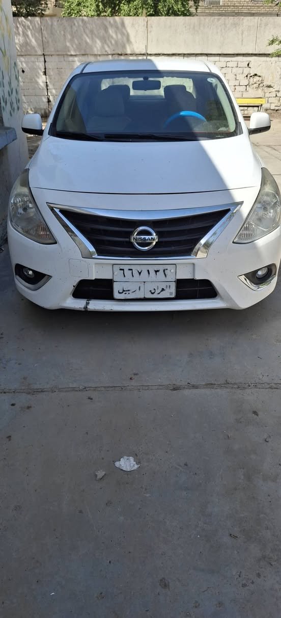 السلام عليكم ورحمه الله وبركاته نيسان صني للبيع 
موديل ٢١ 
ماشيه ١٧٢ حقيقي على ايدي السياره 
كير مكينه كفاله 
بيه صندوك بارد شي بسيط وحافات الجاملغ شي بسيط 
والباب الخلفي عكس السائق بس كرد بسيط 
السعر ١٠٥ وبي مجال 
السنويه ماساقطه 
العنوان نجف / شارع لمدينه 
او بغداد / مدينه الصدر 
***********
***********
