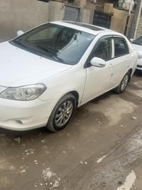 اوتوماتيك • ٢٠١٣ • فتحة سقف