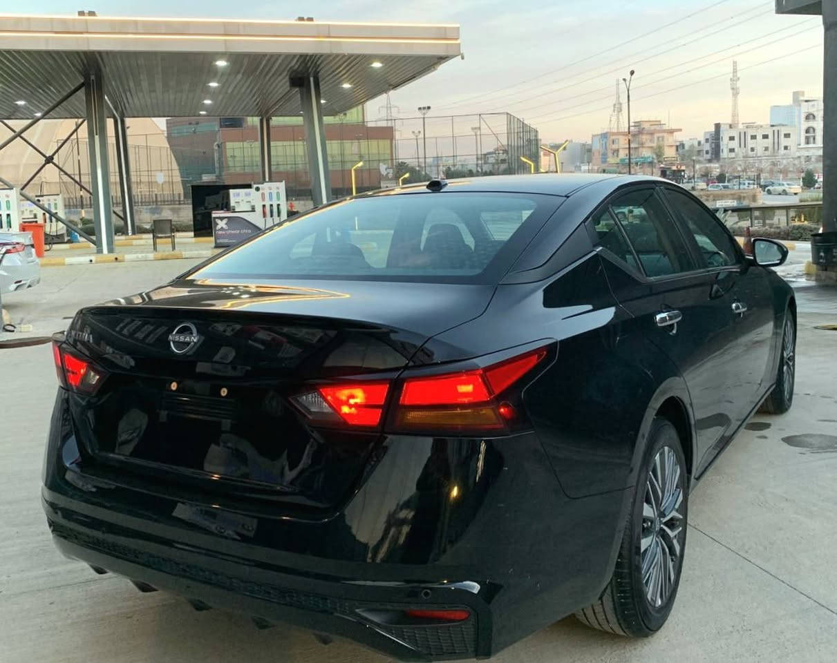 نيسان ئالتيما مؤديل 2025 مواسه فات Sv
16 مايڵ رؤشتوه بئ بؤياغ  بئ بارچه گؤراو بئ ئةرباگ ته قين ته نها يه ك بست  بؤياغى هه يه  هه مو شتيكي شه ريكه ى تياماوه مالى دؤسته 4 تاى لؤك شه ريكه ى له ژيره  ره قه م كاتى نه شكاوه 3 مانگ كاتى له گه ڵه بؤ ره قه م كردن سعرى 167 معامه له مشته رى جدى بؤ زانيارى زياتر ژ.م / فايبه ر / واساب *********** شربازهير, السليمانية
