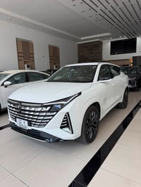 يونيZ • ٢٠٢٥ • ماشية ٢٠٠٠