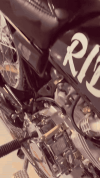 سلام عليكم للبيع تيربوجديده ما ناقصه شي سعر700وبيه مجال ملاحظه الدراجه ادوت ادوات صاله شهر من مشدوده رقمي***********
