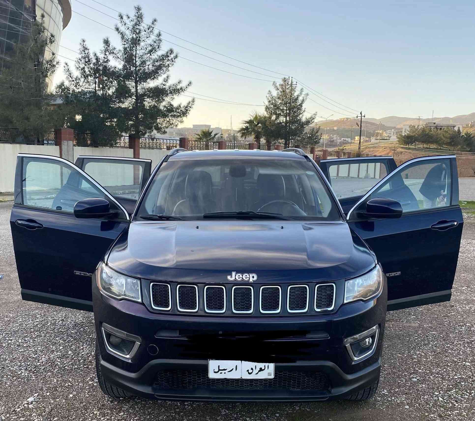 جيب كومباس موديل2018 جاملخ و بوند صبغ بدون دواخل 
فول مواصفات بدون سلایت
جێب کومپاس مودیل ٢٠١٨ چاملخ وبولند سبوغ بێ داخلی
فول مواسەفات بێ سلایت
موبایل***********
