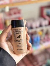 كريم أساس • ايراني • توحيد البشرة