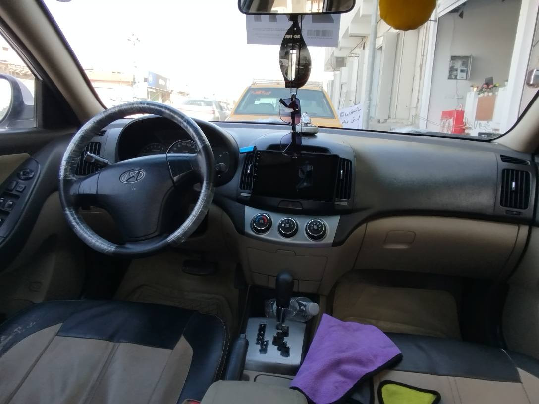 ئه لنترا 2011  گير اوتوماتيك  مه كينه 16  سه نه وي  تازه يه تا 2028  دوو پارجه سبوغي هه يه لكل  دوو كارت بجوك مه كينه ي  كراوه ته وه 
جوار  تايه ي تازه يه تاخم  بيش و دواي  تازه يه سعري 107 و مه جالي كه م 
***********
*********** كركوك, العراق
