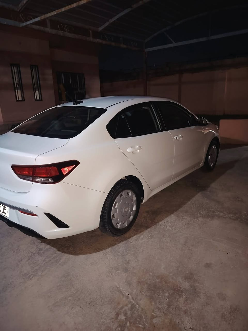 السلام عليكم سياره للبيع كيه 2023
رقم انگليزي شرط التحويل  نضافه فول 1على1   الشراي يتصل ويتدلل***********.ملاحضه مكلف بل نشر
