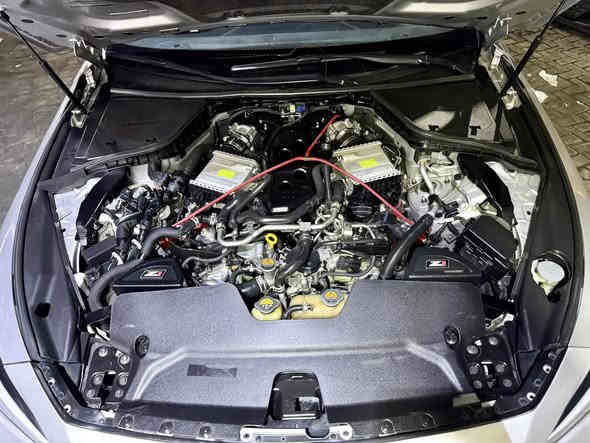 BOV UP YP VR30 Q50
السلام عليكم شباب 
عطاس من شركه YP صوتهن كلش حلو ومرتبات للكيو ٥٠ 
اني شاد شوته وداون بايب بحيث الصوت صار خفيف بسيارتي لهذا السبب دا ابيعهن 
سعرهن بالموقع ٣٩١$
يعني ويا الشحن توصلك ب ٤٥٠ اذا تريد توصيهن 
عارضهن ب ٣٥٠$ قفل
