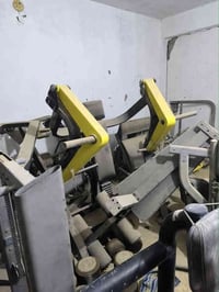 متوفر مستعمل زبأسعار مناسبة 07880010087