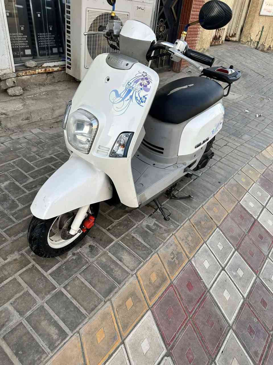 السلام عليكم ماكس بوليس كابريتر رمبة كفاله عامة ما مفتوحة كفر اصلي كابريتر تجاري فقط الباقي كلة اصلي باقي التفاصيل خاص او الاتصال عل الرقم ***********
