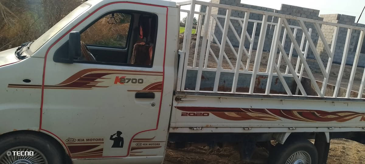 سياره ليفان موديل ٢٠١٣ للبيع
ديالى بعقوبة ***********
