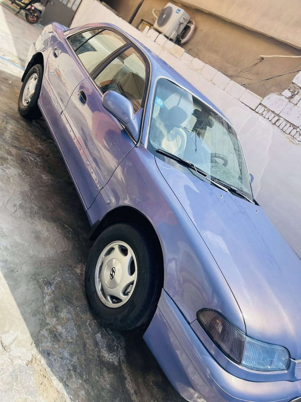 السلام عليكم ورحمة الله وبركاته
للبيع سوناتا 2 موديل 1994

• رقم بغداد دولي باسمي

 • سنوية لغاية 2028

 • تحويل ثاني يوم

 • هزة جديدة

 • گير أوتوماتيك

 • مكينة مفتوح مو مسكر

 • تبريد + تدفئة شغال

 • كهربائيات كاملة شغالة

 • لايت عالي ناصي + بلاجكتر

 • حتى گلوب الصندوق يشتغل 

 • تخم تاير + ويل كب بلادي

 • مصبوغة عام للجمالية وعندي صورها قبل الصبغ

 • بدون ضربة

 • داخلها مدوشمة ونظيف

 • رون السيارة كله شغال كيلو متر حماوة بانزين 

السيارة كلش حلوة ومتعوب عليها.

📍 المكان: ديالى – المقدادية / حي المعلمين

💰 السعر: 50 بيها مجال بسيط

📞 للتواصل: ***********

ملاحظة: المايعجبه السعر أو المنشور يتفضل يعبر، وربي يرزق الجمي
