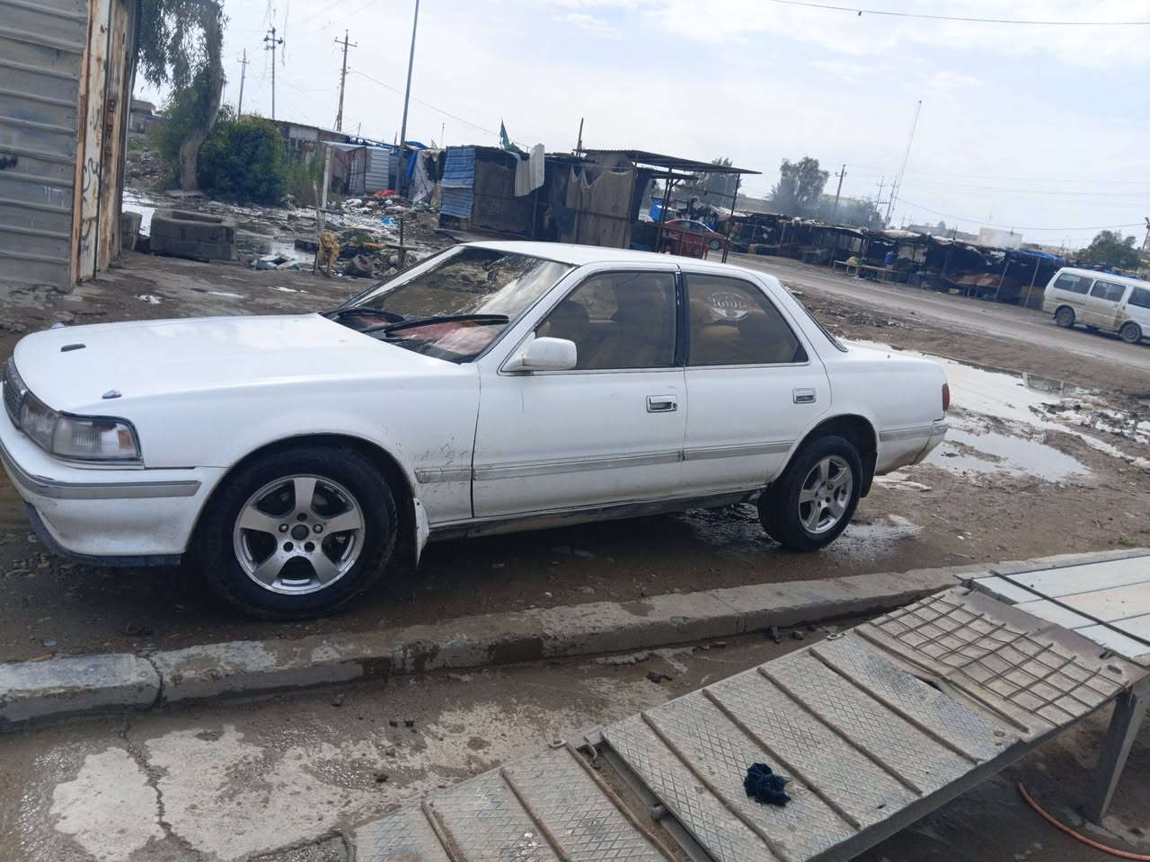 تويوتا كريستا، البيع موديل 1990، سنوية الى 2029،مشروع وطني ،تحويل حاظر ، مكينة ونجي كير جديدة مابيهن شي ، داخل بلادية سيارة كهربائية كل شغالة توير جديدة ، رقم انبار الاماني صاحب ايمي جاري مابية قطرة خيس ، سعرة 33ورقة بية حق جية ستفسار اتصل ***********،،العنوان ديالى. المقدادية ،
