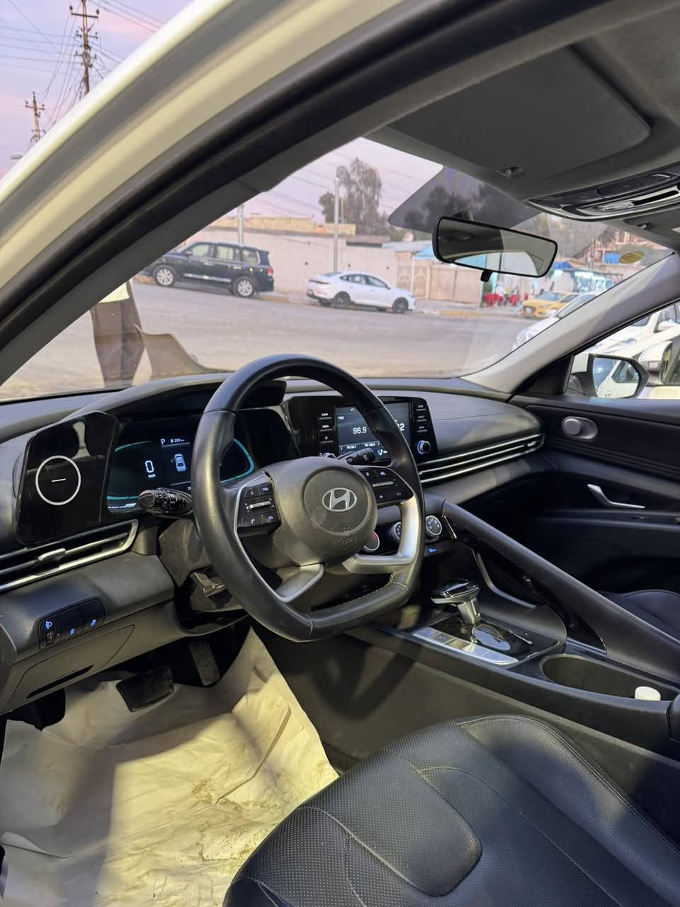 ابدأ رحلتك نحو القيادة المثالية مع معرض الدله للسيارات🚘، حيث الثقة والتفوق يلتقيان في كل تجربة قيادة. نحن نعلم أن السعر والجودة هما عوامل حاسمة في اختيار سيارتك المثالية، ولذلك نقدم لك أسعارًا تنافسية لا تُقاوِم.

الموقع📍: بغداد الكريعات شارع الوقف السني 
للاستفسار :***********
                    او 
***********

اللاستفسار عبر الواتساب ‬

النوع:هونداي النترا 
الموديل:2024
حجم المحرك:15
عداد المسافه:28 الف كيلو
خليجي كفاله
المواصفات:
بصمه تشغيل
بصمه ابواب
فتحه سقف
قطعتين تبريد
كشن جلد
مري شفط
عداد دجتل
شاشه
كامرا 
تحكم ستيرن جهتين 
ثبت سرعه 
وباقي المواصفات المعروفه

السعر :137
