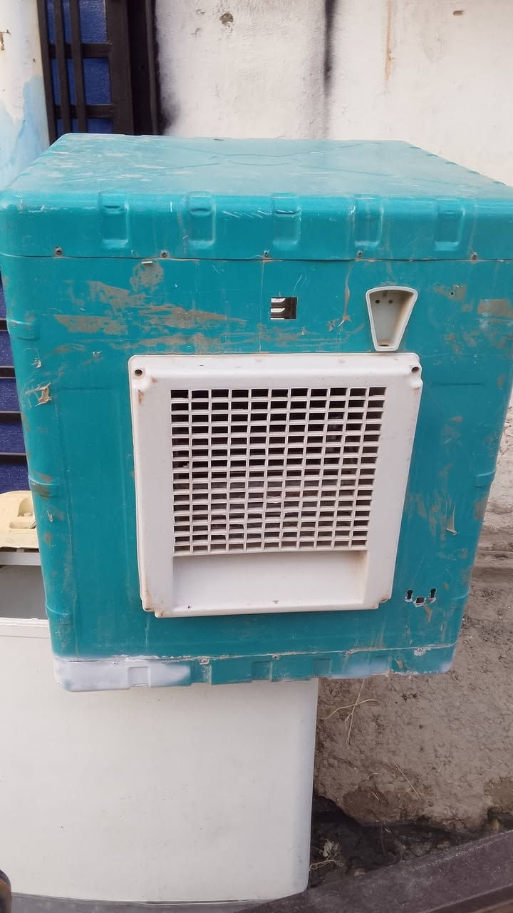 مبرده للبيع نظيفه / ***********
