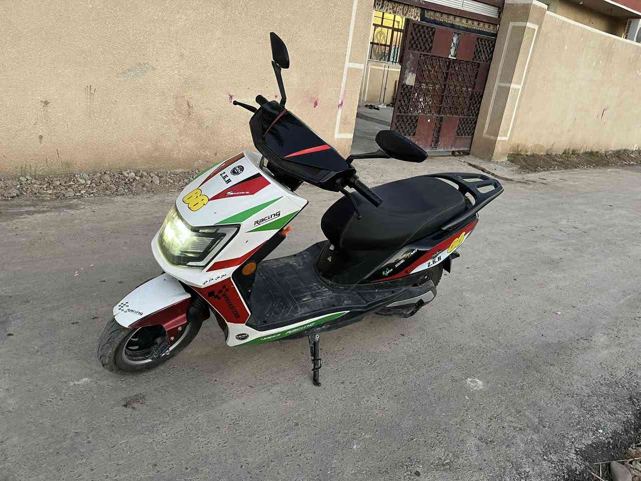 سلام عليكم دراجة  سكنس بطاريات ليثيوم ما شالله سعرها ٩٠٠ عنوان بغداد ***********
