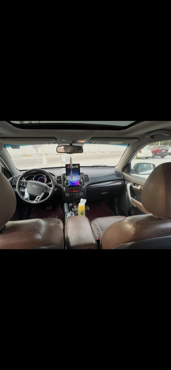 سلام عليكم سياره سورنتوا  خليجي (كويتي) 6 سلندر مكفوله من تبديل وصبغ مواصفات واحد على واحد 
بانوراما
بصمه أبواب
بصمه تشغيل 
تحكم استيرن
فول مواصفات 
كشنات كهرباء 
7 راكب 
السياره موجوده بلكاظميه للاستفسار مكلف بلنشر
***********
***********
