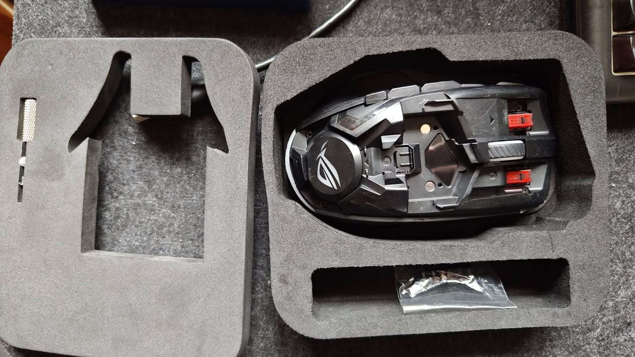 ماوس Asus
بي نقص الكفر الفوك وال دنكل  بس يشتغل واير و بلوتوث شحن
30 الف


**إذا كنت صاحب هذا الإعلان وتريد حذفه لأي سبب، رجاءا أرسل رسالة إلى الدعم الفني**