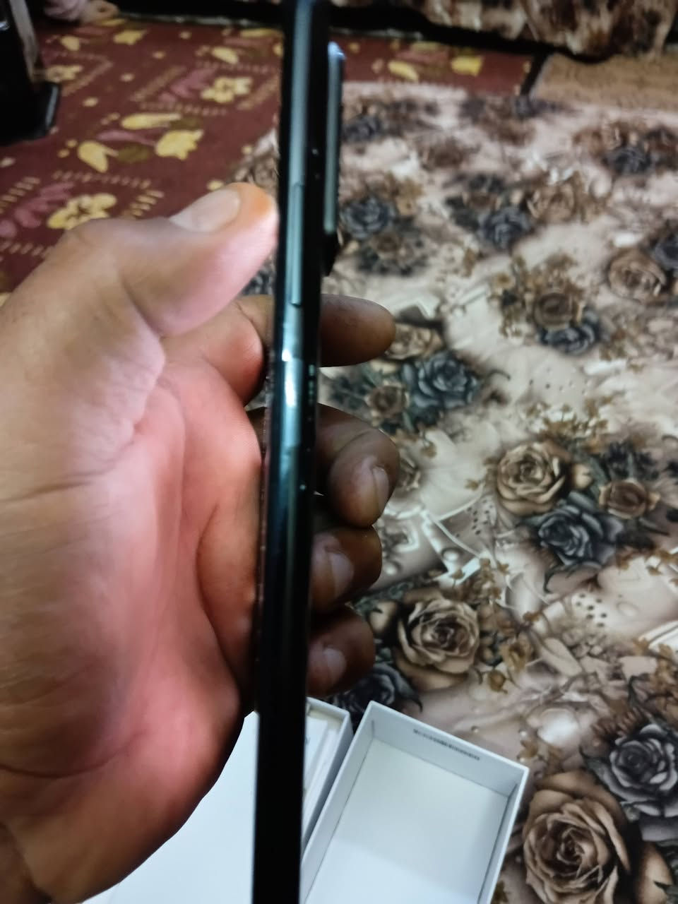 Redmi Note 10 pro 5G جهاز ما مفتوح  للبيع الاتصال مبايل***********ذاكرة256المعالج12
السعر ١٤٠ بي مجال
