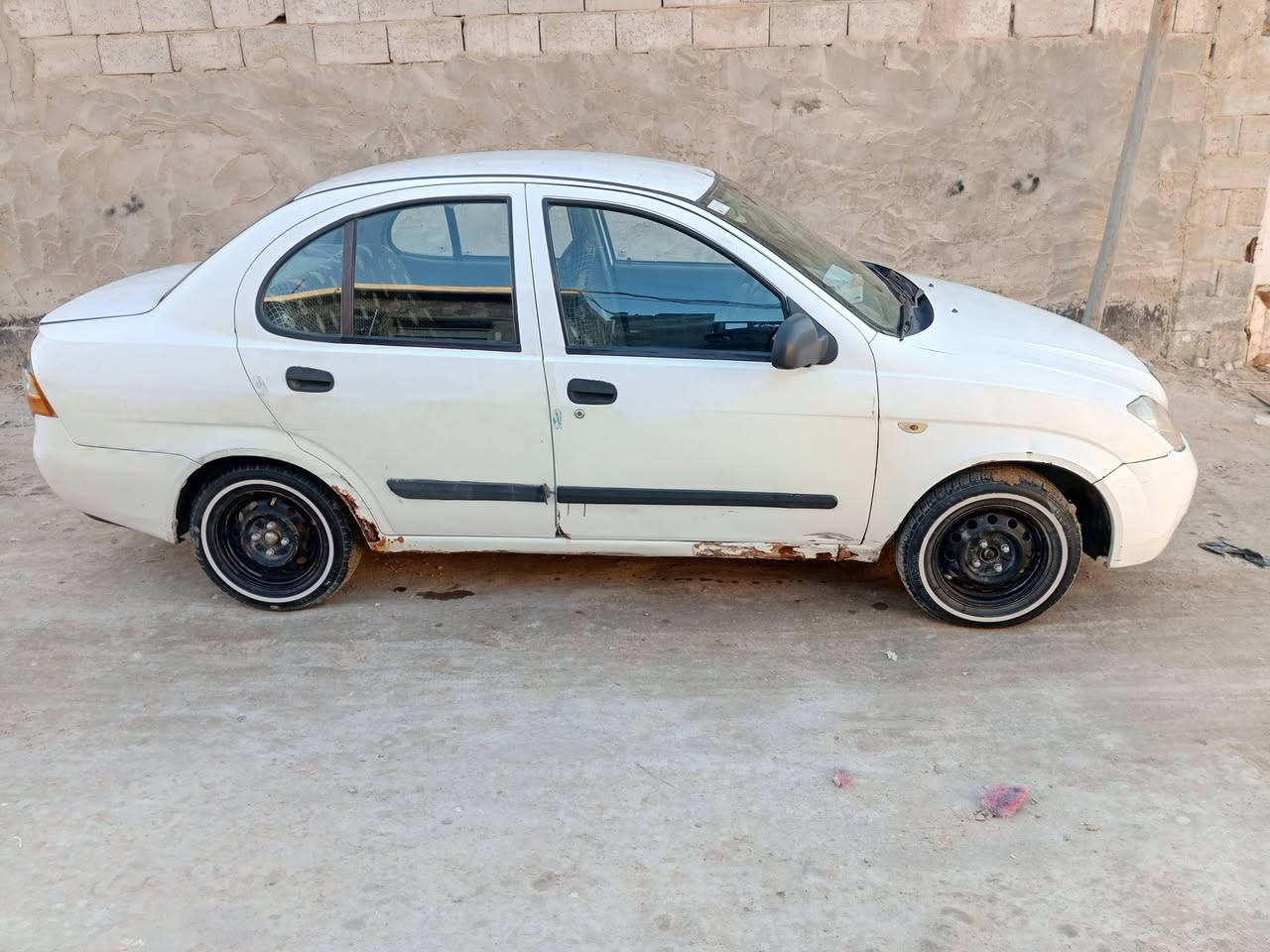 سلام عليكم ورحمة الله وبركاته رمضان كريم أن شاء الله تايبة للبيع موديل 12 رقم واسط انكليزي  بأسمي سنوية لل 30 مداور ثاني يوم  كير مكينة حدادية كهربائيات  تبريد شواصي خير من الله ملاحظة السيارة بيه شوية جراد  مثل ماموضح بالصور السعر 33 وبيه مجال للطيبين العنوان النجف /كوفة /شارع المعمل للاستفسار الاتصال على الرقم ***********
